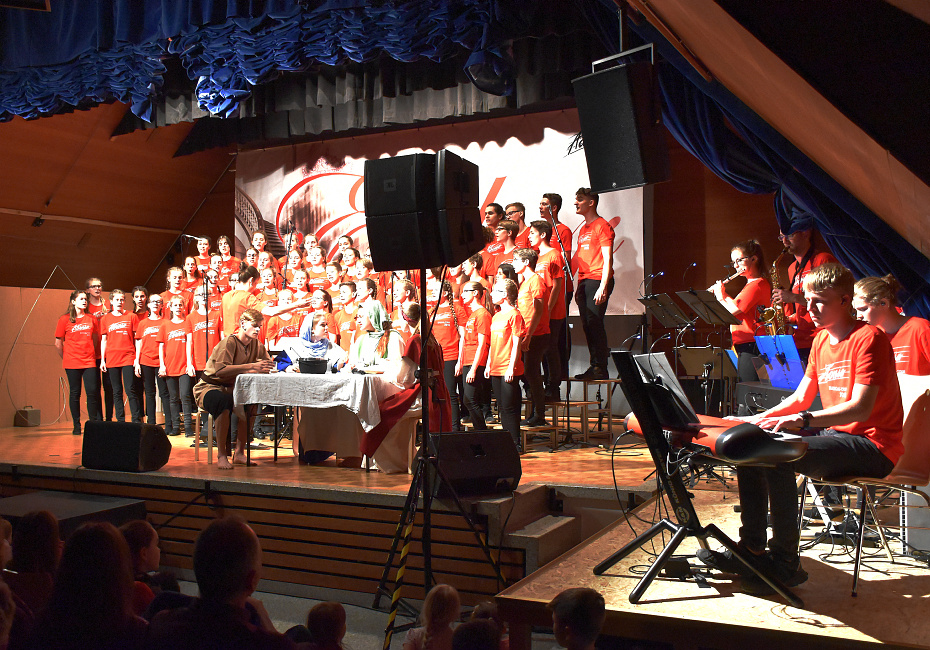 Adonia Musical Tour 2018